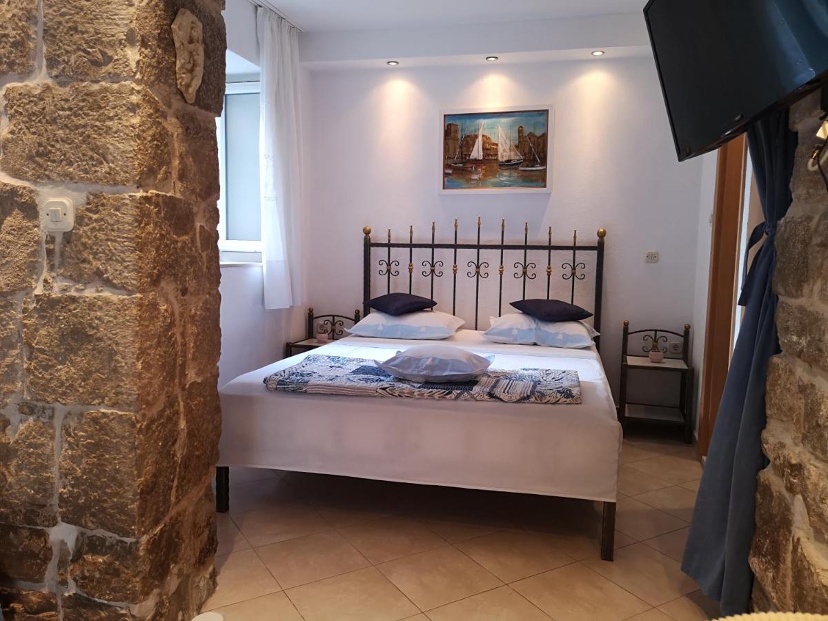 Apartments Spiro Сплит Экстерьер фото